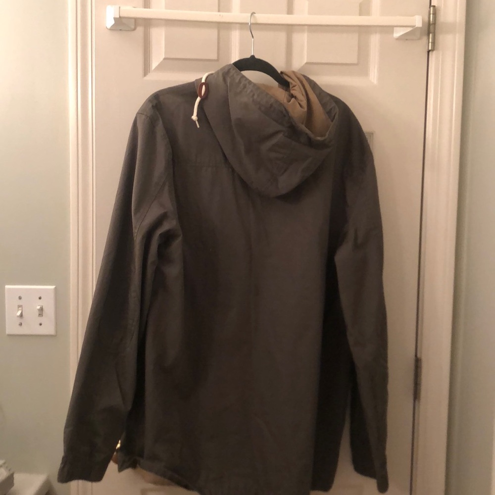 Levi’s Men’s Army Green Utility Jacket - Picture 2 of 6
